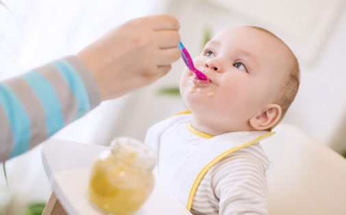 How should it be fed during infancy?